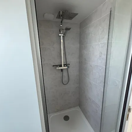 Cosy A - Parc Expo Apartment